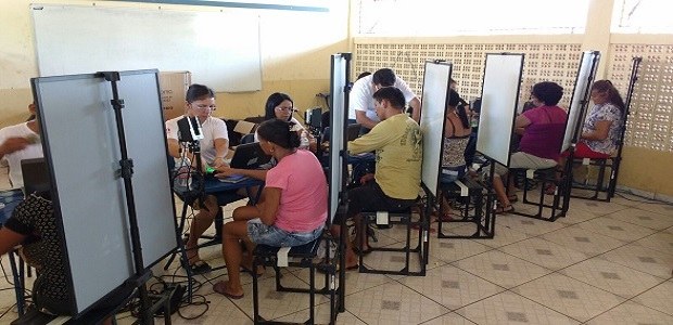 Atendimento itinerante de biometria em Santarém TRE-PA Atendimento realizado na Vila Curuai em Santarém-PA