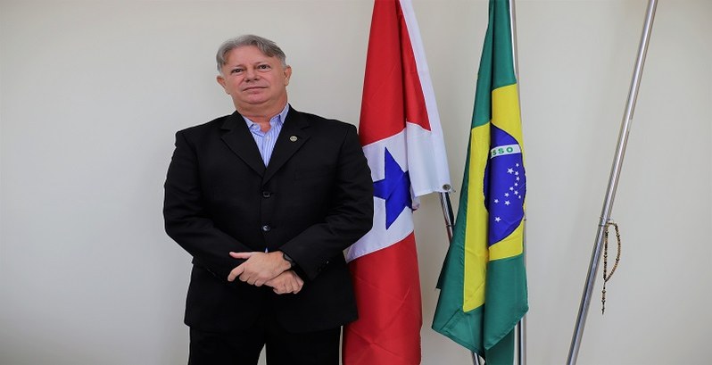 Corregedoria Eleitoral reúne-se com juízes eleitorais e chefes de cartório A reunião virtual foi uma apresentação do novo Corregedor Eleitoral, desembargador Leonam Cruz.