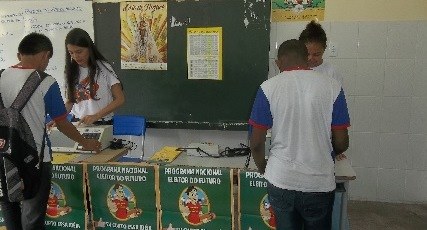 Ação do Programa Eleitor do Futuro foi realizada na Escola Benjamin Constant 