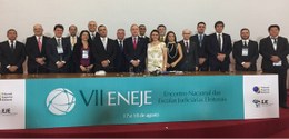 Evento ocorre em Brasília e comemora 15 anos de existência da Escola Superior Eleitoral do TSE