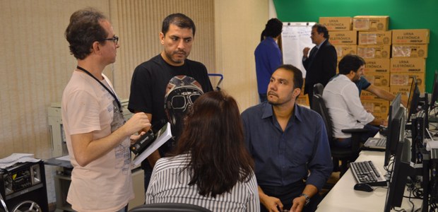 TRE-BA Semana de Desenvolvimento Colaborativo A tecnologia de identificação por radiofrequência vai possibilitar precisão aos trabalhos do con...