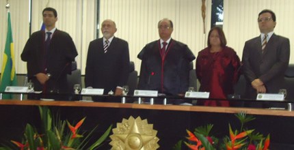 TRE-PA Desembargador Leonardo Noronha Tavares - posse nova gestão Desembargador Leonardo Noronha Tavares na posse da nova gestão 2013/2014