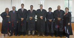 Juízes do Tribunal na posse dos juristas Mancipor Oliveira Lopes e João Batista Vieira dos Anjos...