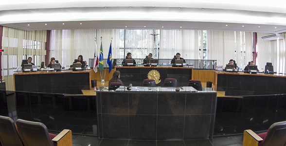 TRE-PA pleno da posse a novos juizes TRE-PA pleno da posse a novos juizes