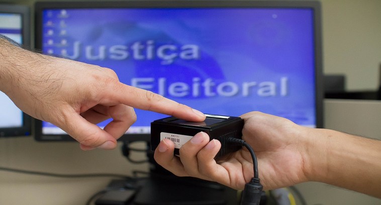 Tribunal Regional Eleitoral do Pará inicia hoje (7) biometria no último município paraense, Muaná Até final de novembro os 144 municípios paraenses terão realizado o cadastramento biométrico obr...