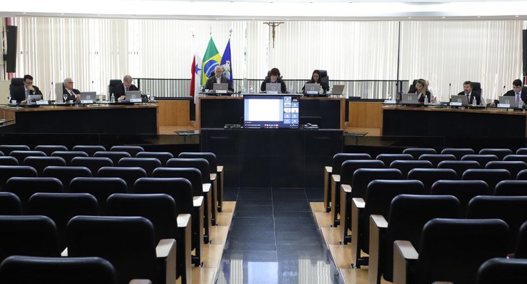 TRE do Pará faz o fechamento do Sistema Candidaturas (CAND) A partir do ato, nenhum candidato poderá mais ser retirado ou acrescentado à urna, o que impede ...