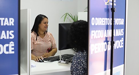 TRE do Pará instala Posto de Atendimento ao Eleitor no município de Benevides Além de oferecer melhorias no atendimento e na estrutura, o espaço aproxima os serviços do Tribu...