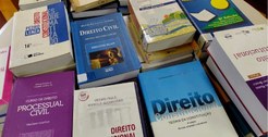 Tribunal abre edital para a doação de livros